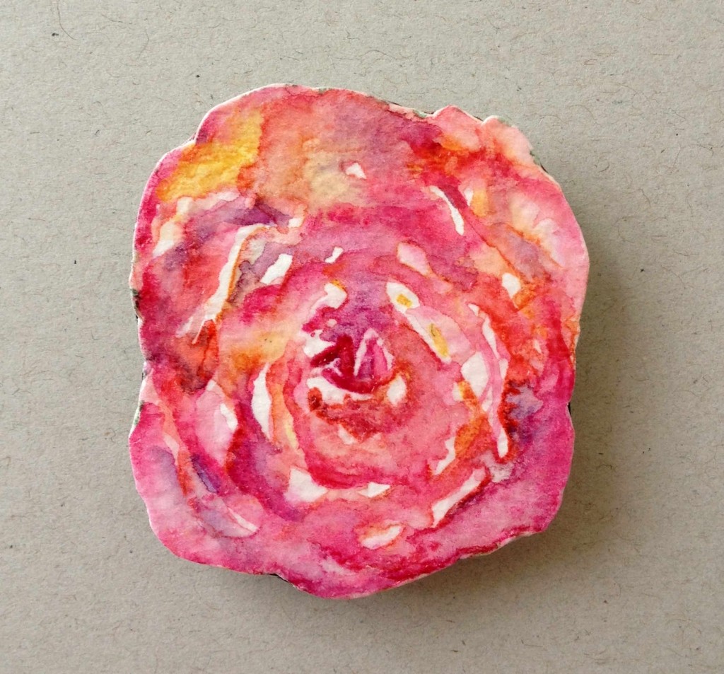 rose paper brooch1
